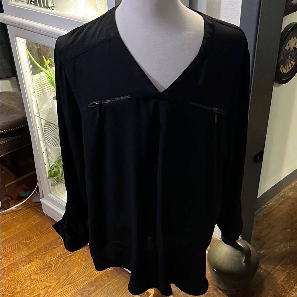 Maurices Black Long Sleeve Relaxed Blouse